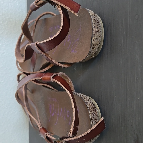 Blowfish Malibu Leather Sandals Size 9 - Picture 3 of 8